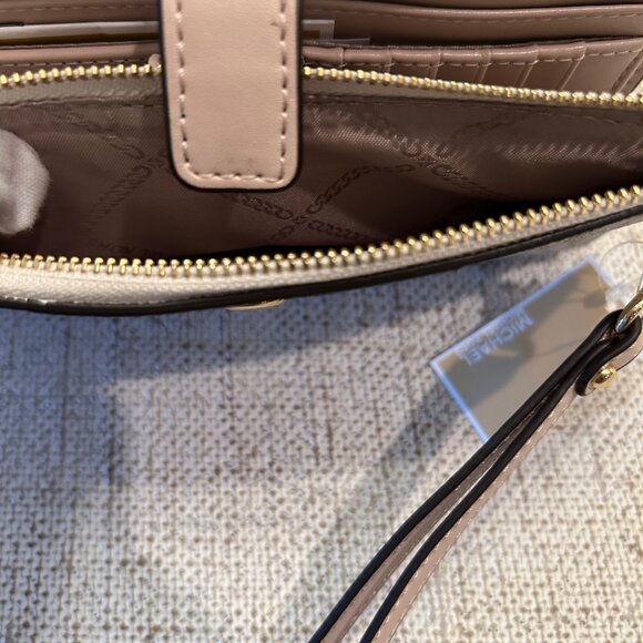 Michael Kors Jet Set Double Zip Wristlet - Picture 5 of 6